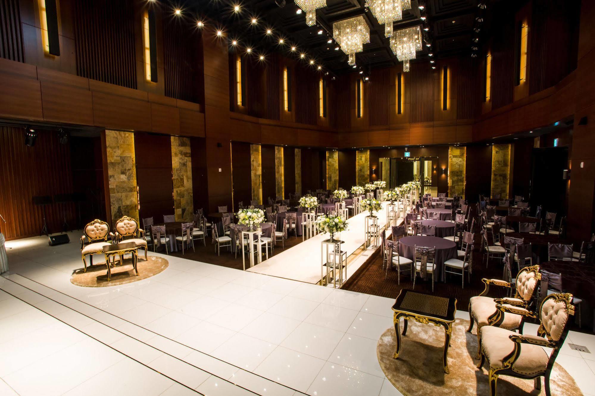 J Square Hotel And Wedding Jinju Zewnętrze zdjęcie